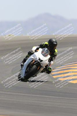 media/May-14-2023-SoCal Trackdays (Sun) [[024eb53b40]]/Turn 12 (1145am)/